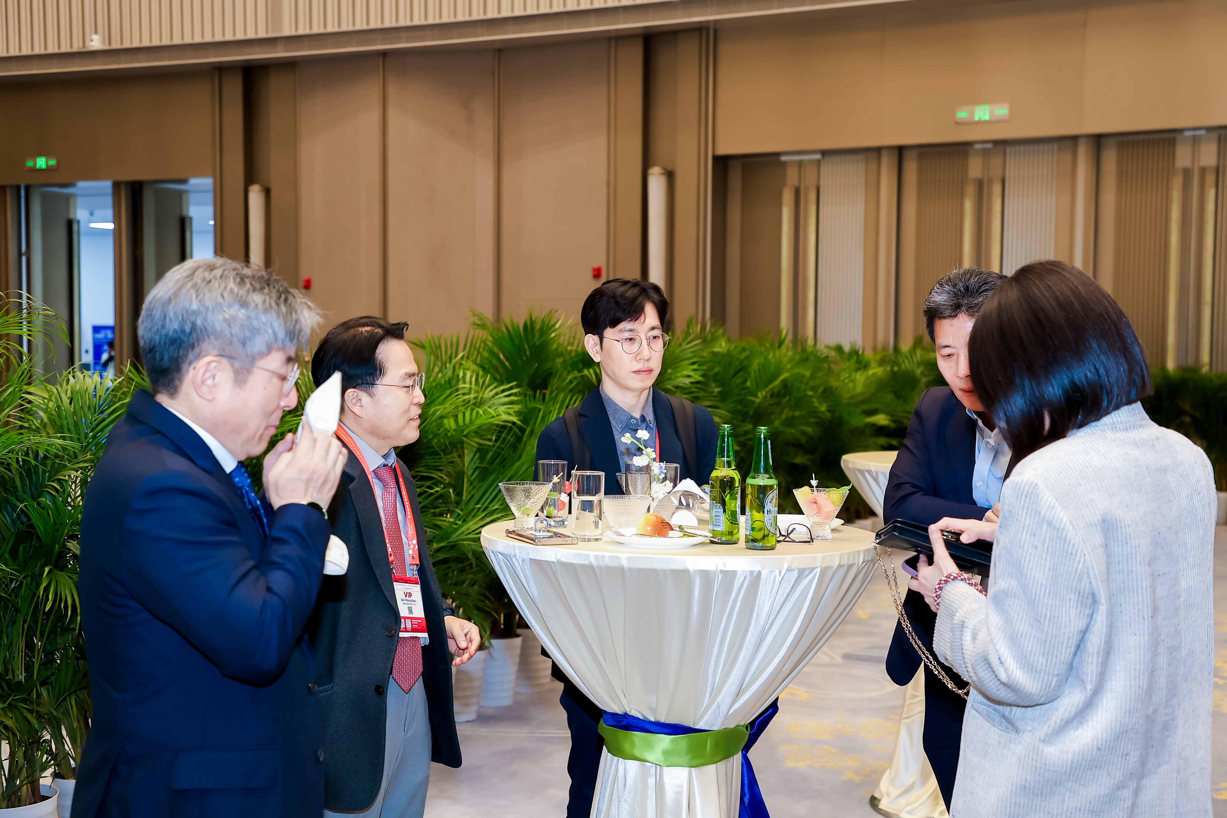 5Y5A2779_3103137419-3532581805