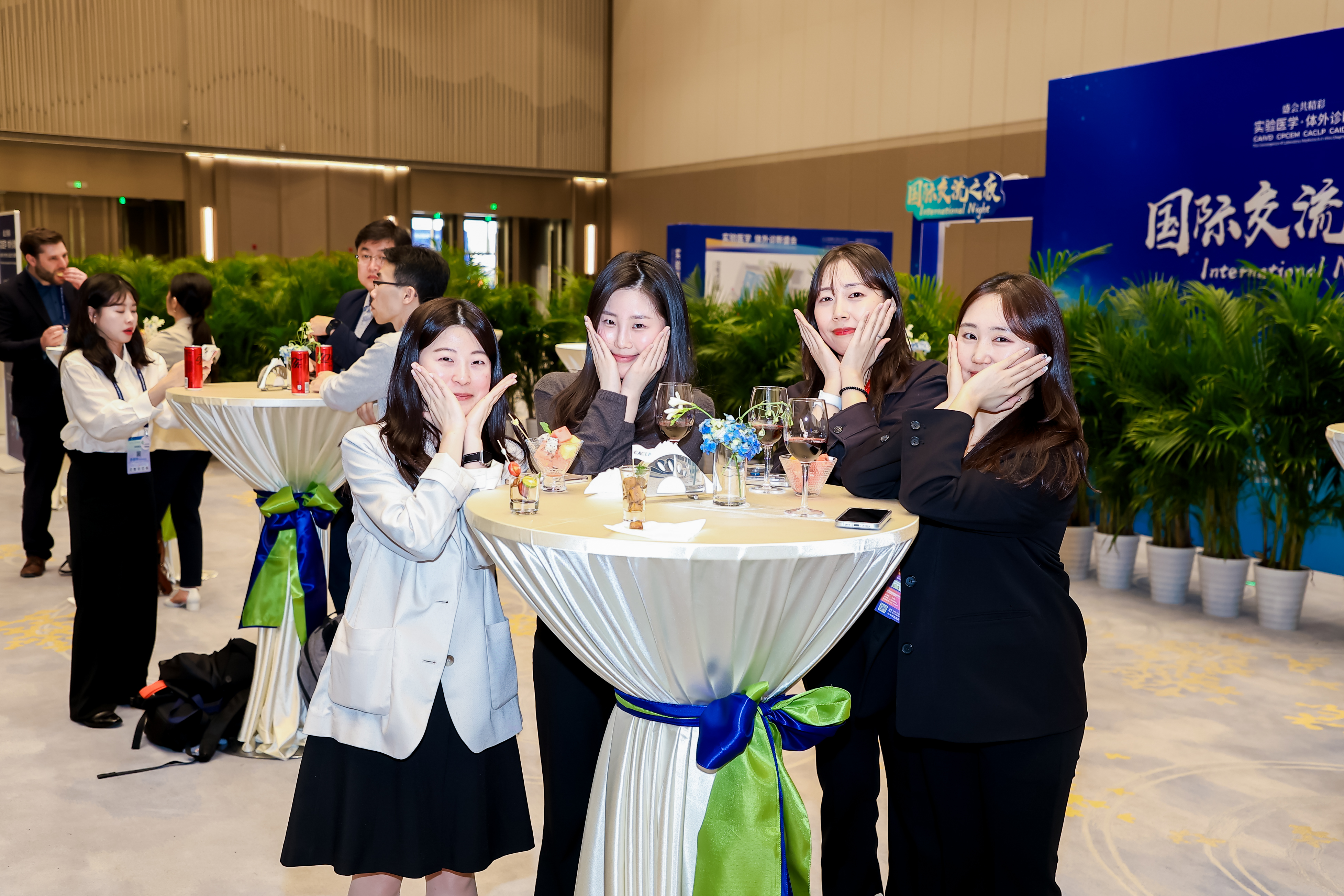 5Y5A2817_3103137419-3532571485