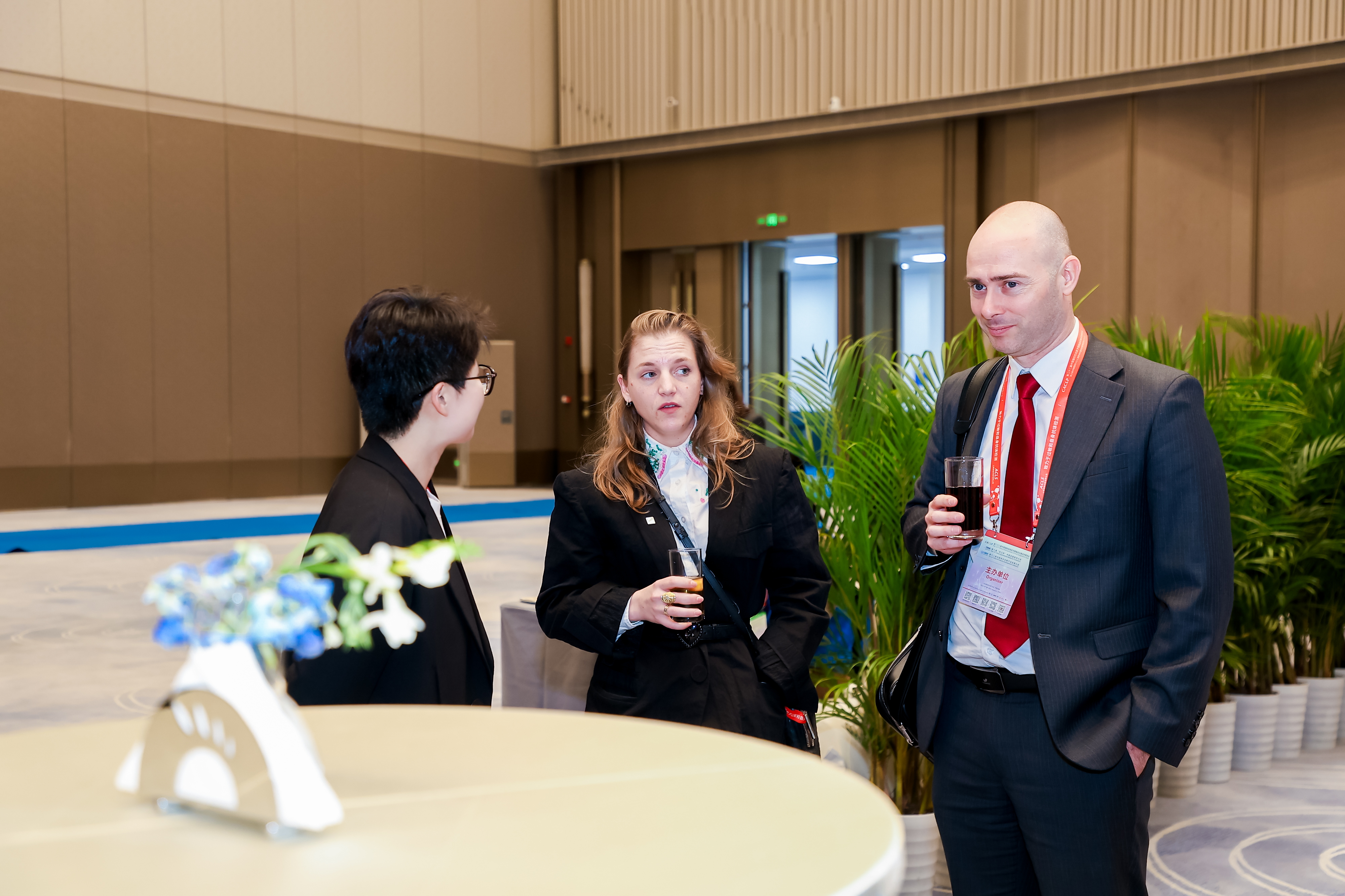 5Y5A2824_3103137419-3532553569