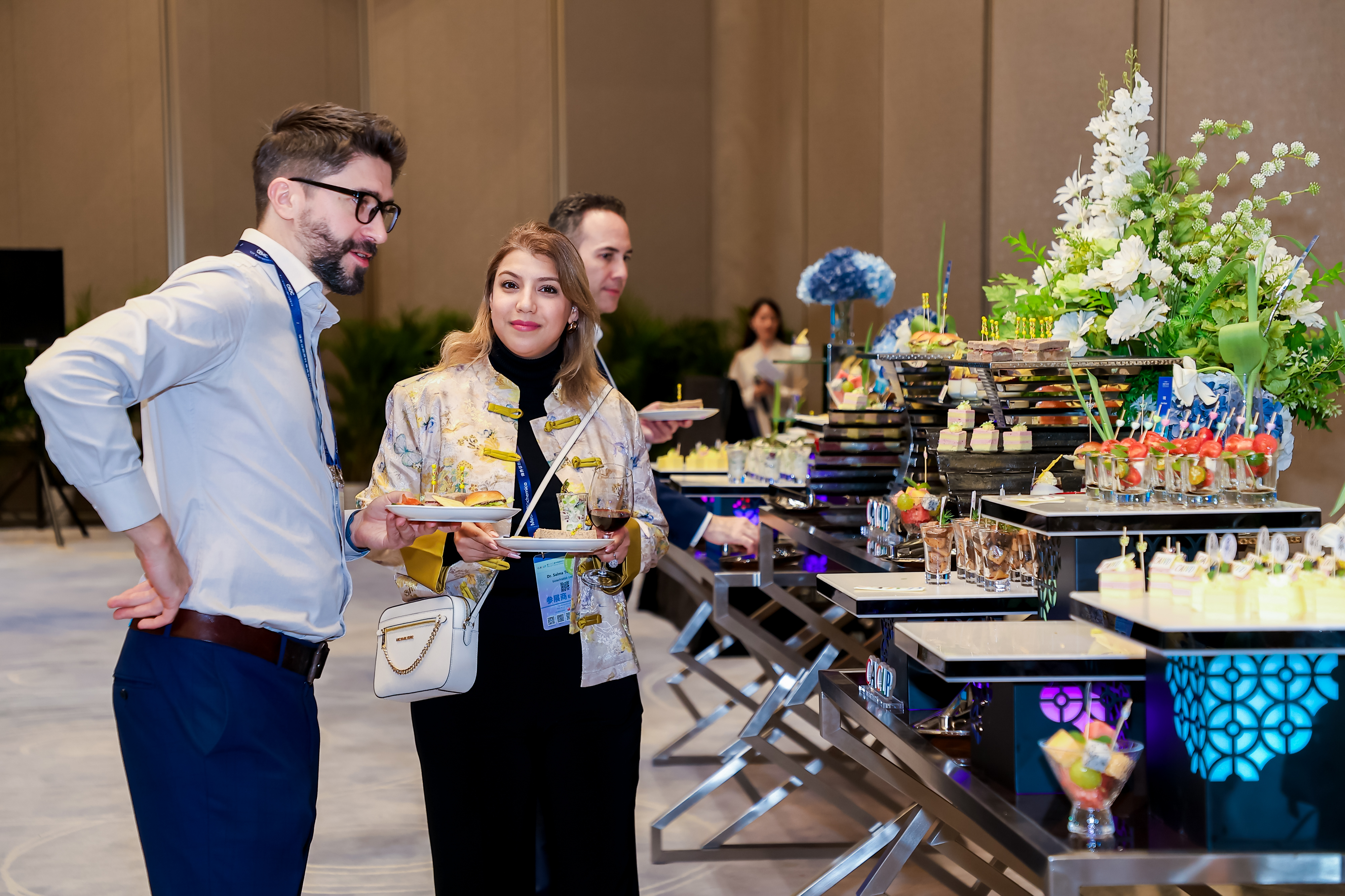 5Y5A2837_3103137419-3532555942