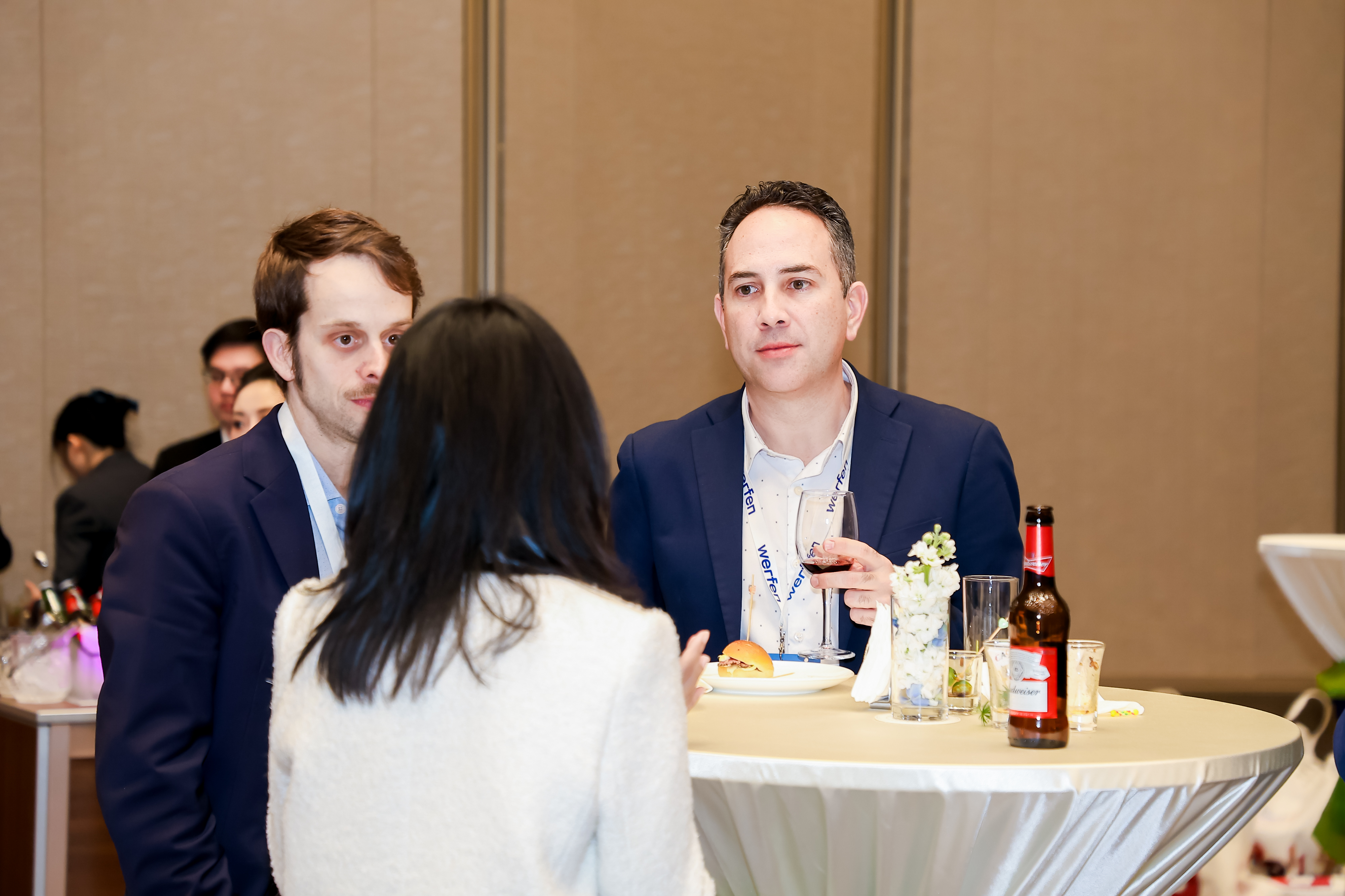 5Y5A2935_3103137419-3532661287