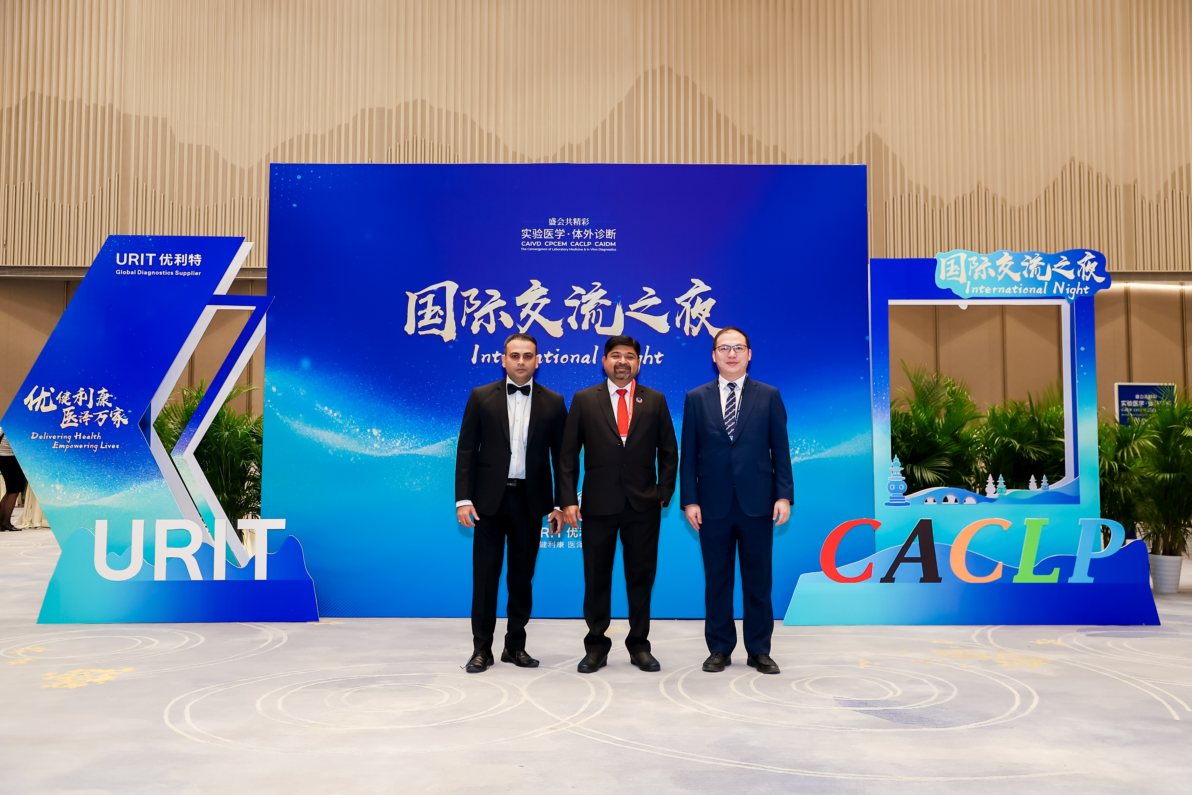 5Y5A2950_3103137419-3532645207