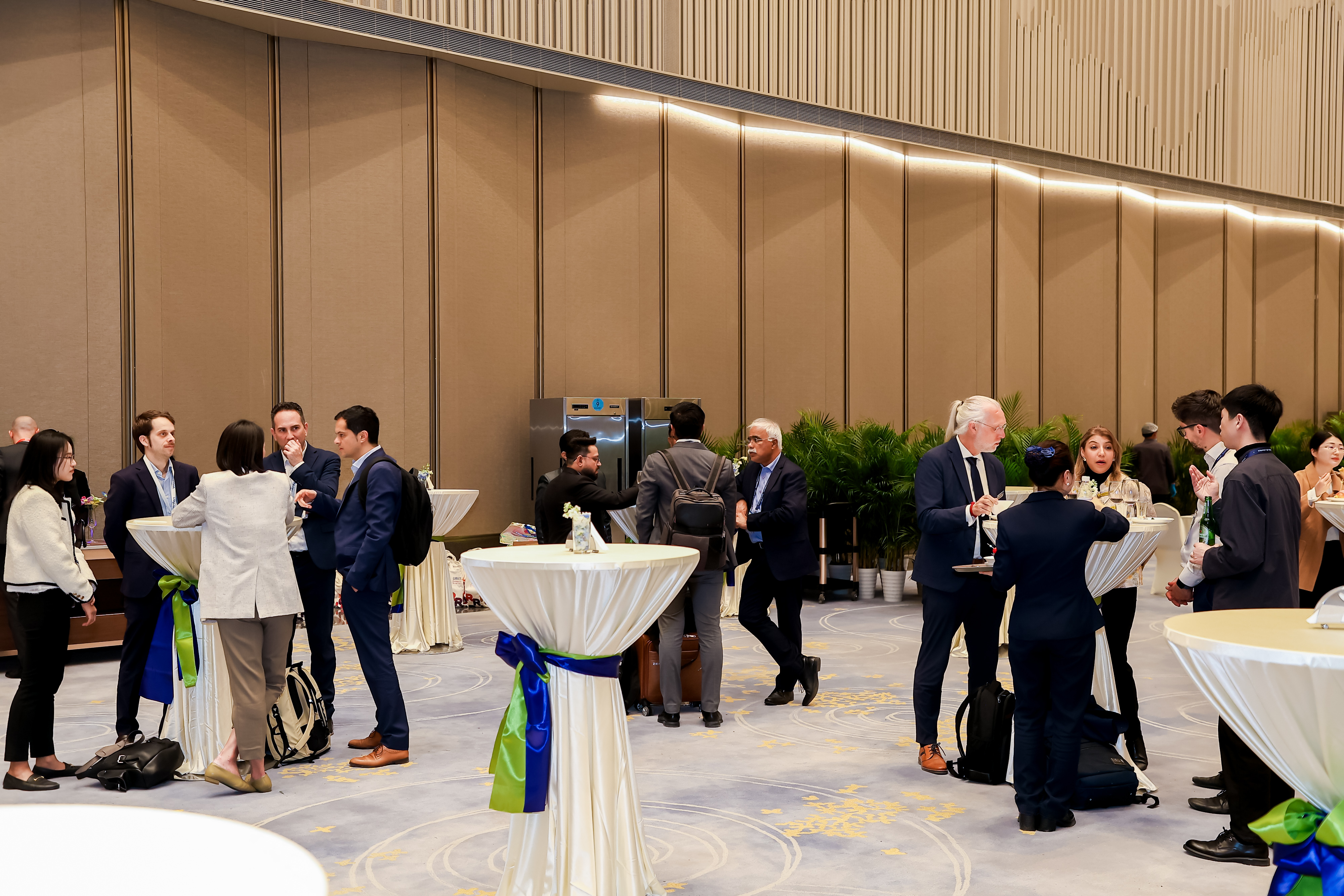 5Y5A2963_3103137419-3532705734