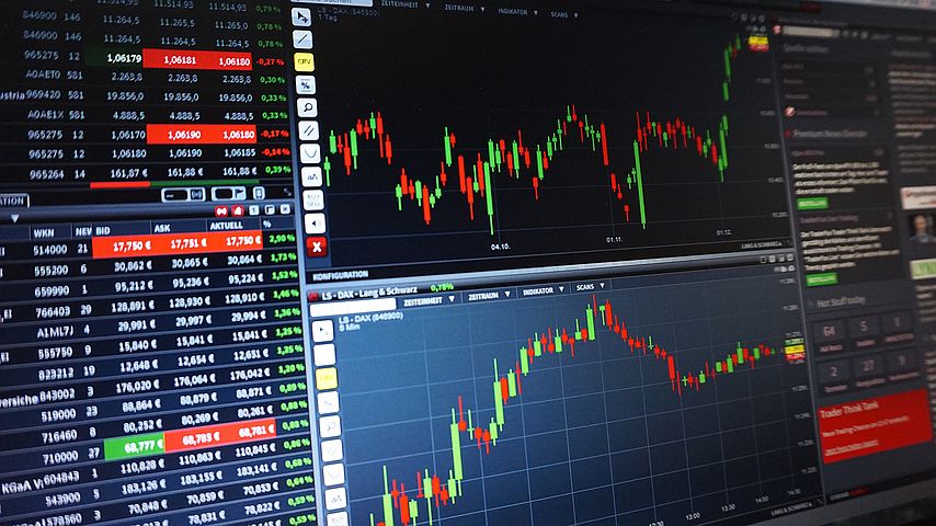 The Financial Analysis of 64 IVD-related Listed Companies Report in First-half 2021